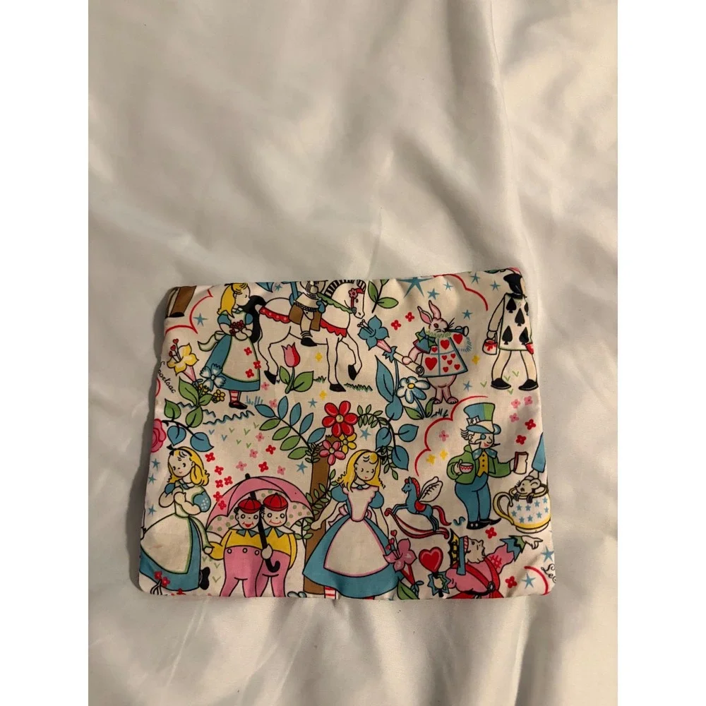 LeSportsac Pouch Alice in Wonderland Graphic Print Multicolor Zipper OS